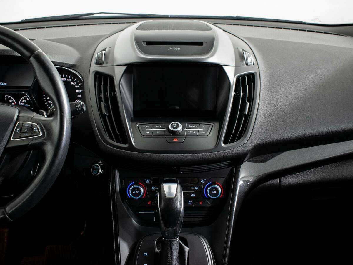 Ford Kuga, 2017 Фото №11