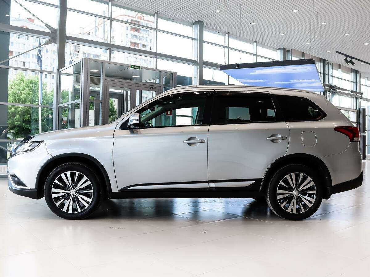 Mitsubishi Outlander, 2019 - 69 017 км. | Фото №8