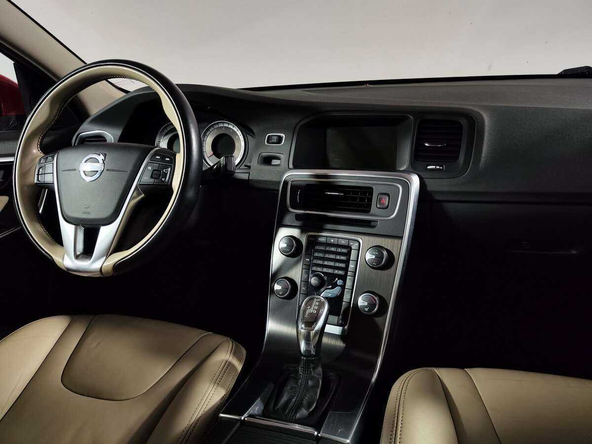 Volvo S60, 2012 Фото №17