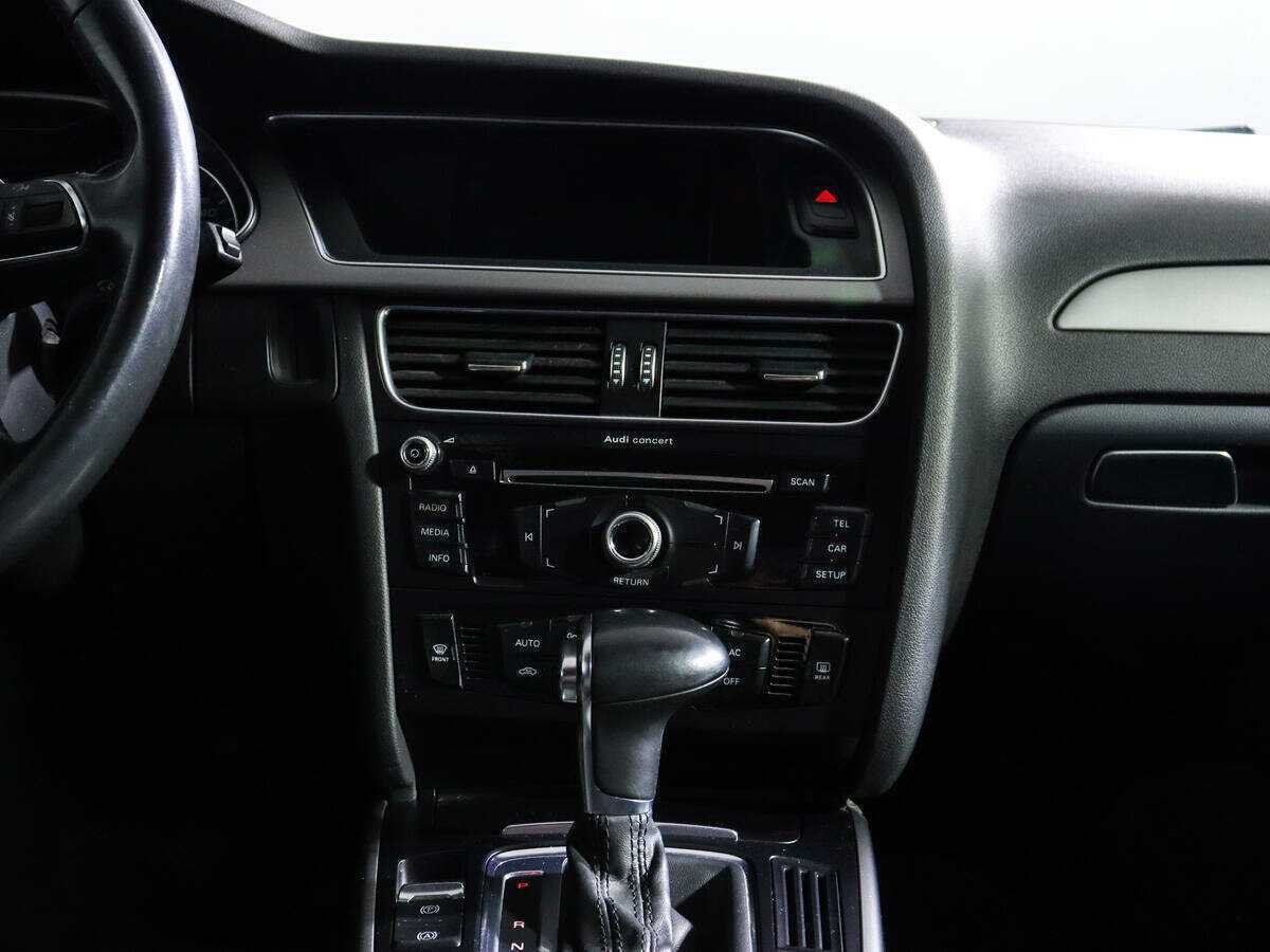 Audi A4, 2013 Фото №11