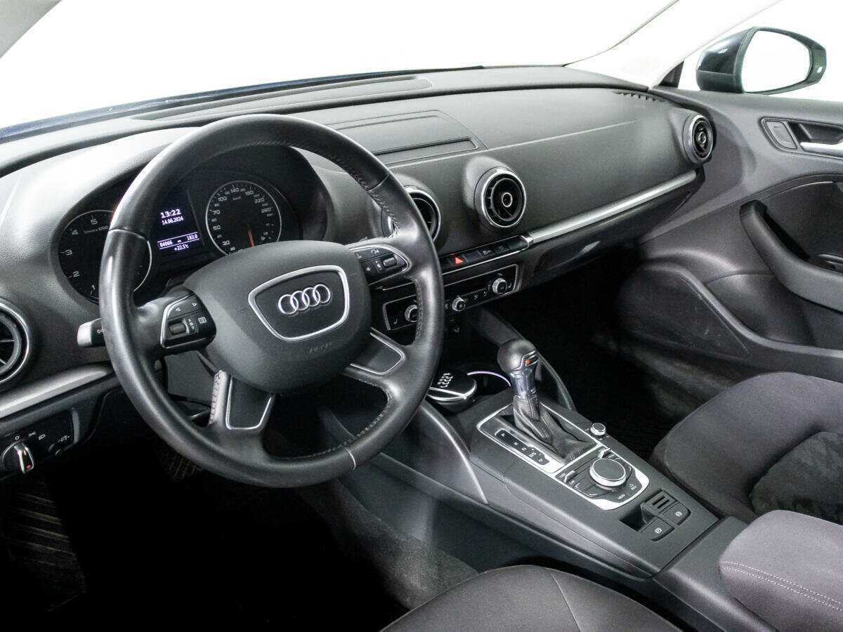 Audi A3 Sportback, 2013 Фото №11