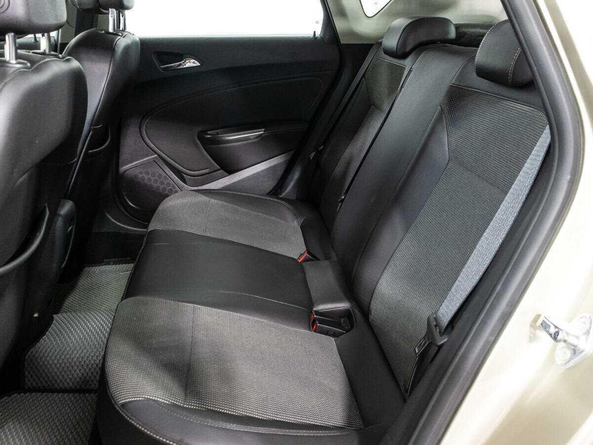 Opel Astra, 2012 Фото №10