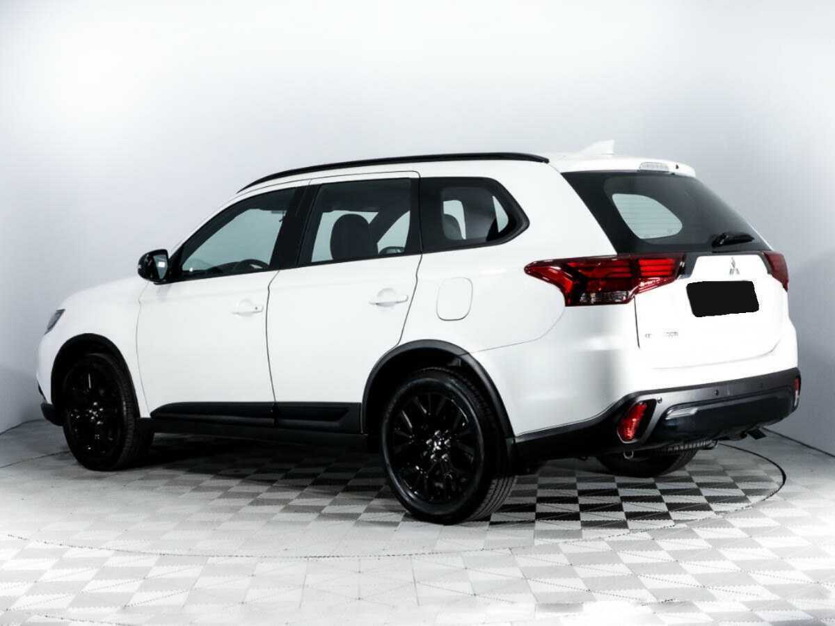 Mitsubishi Outlander, 2021 - 12 410 км. | Фото №7