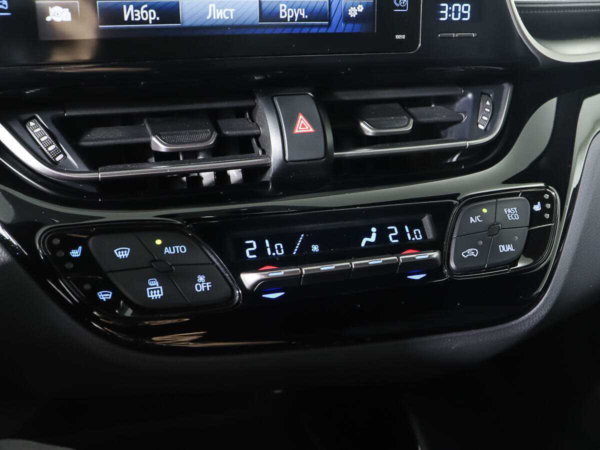 Toyota C-HR, 2019 Фото №17