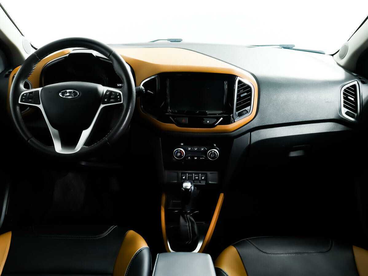 Lada (ВАЗ) XRAY Cross, 2020 Фото №11