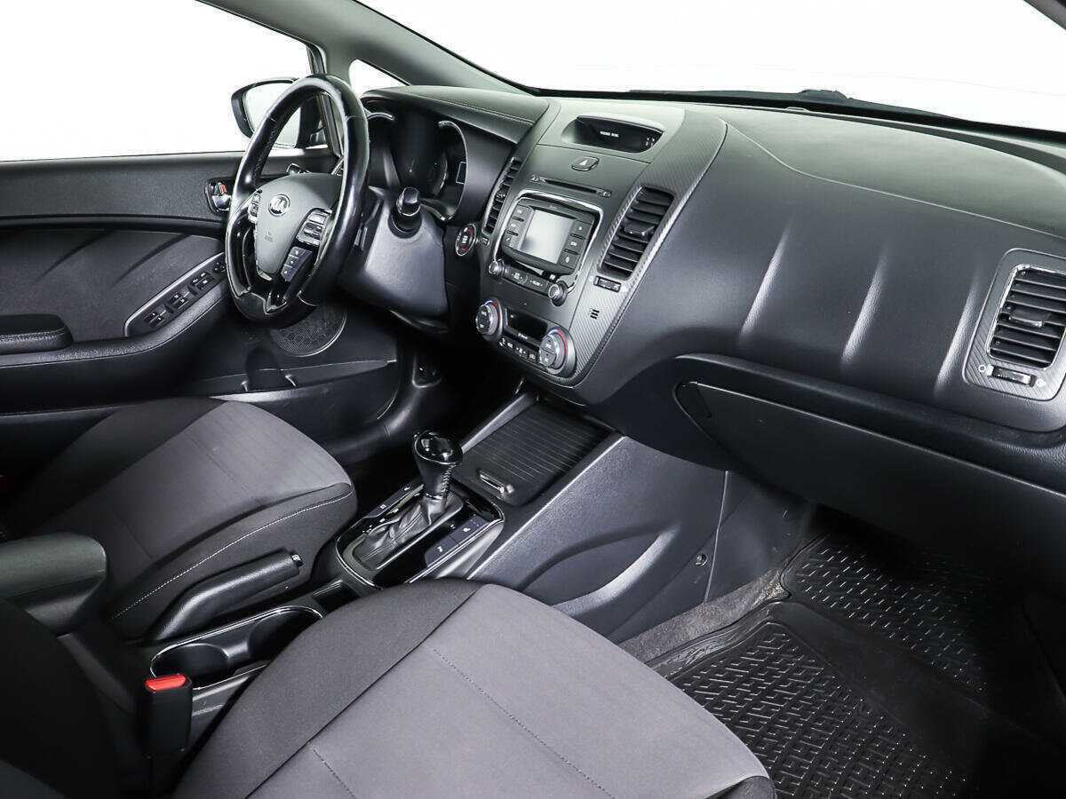 Kia Cerato, 2017 Фото №9