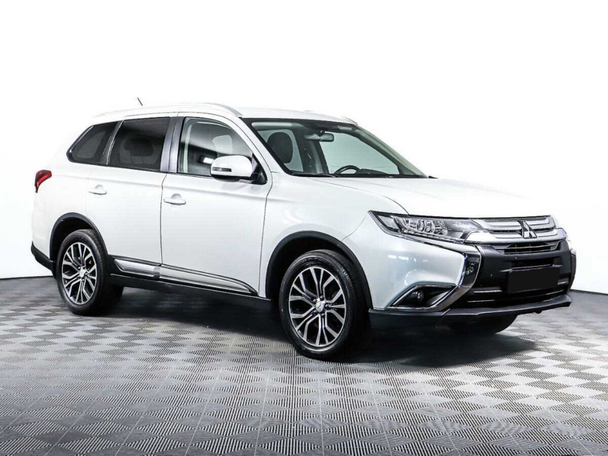 Mitsubishi Outlander, 2015 Фото №3