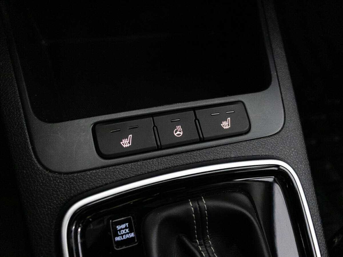 Kia Rio, 2021 Фото №18