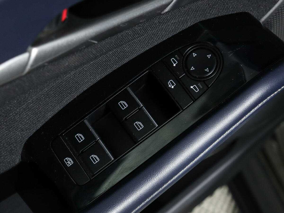 Mazda CX-30, 2021 Фото №14