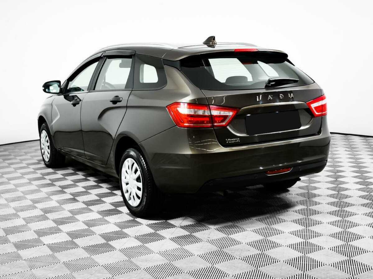 Lada (ВАЗ) Vesta SW, 2021 Фото №7
