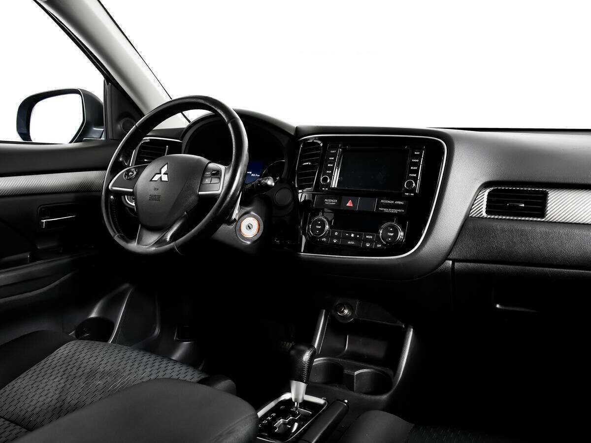 Mitsubishi Outlander, 2013 Фото №9