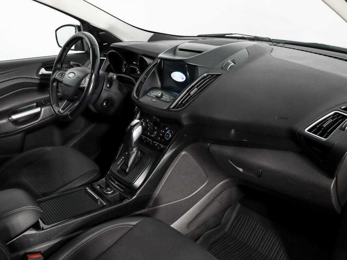 Ford Kuga, 2017 Фото №10