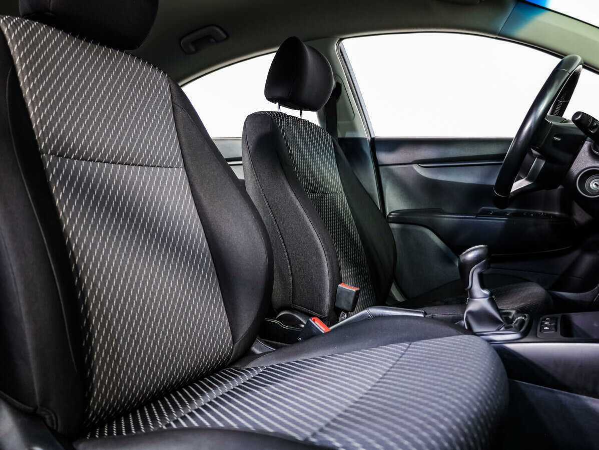 Kia Rio, 2018 Фото №10