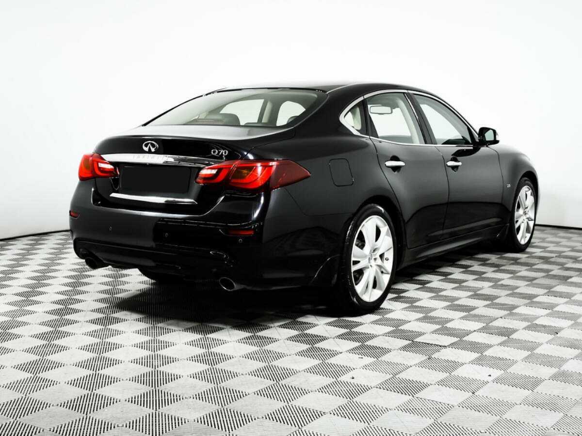 Infiniti Q70, 2016 - 300 524 км. | Фото №5