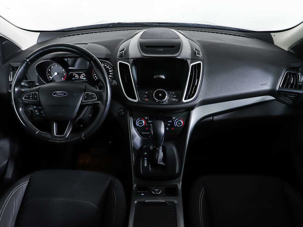 Ford Kuga, 2017 Фото №11