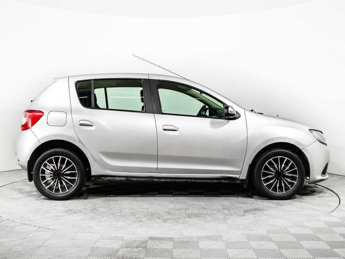 Renault Sandero, 2015 - 176 715 км. | Фото №4