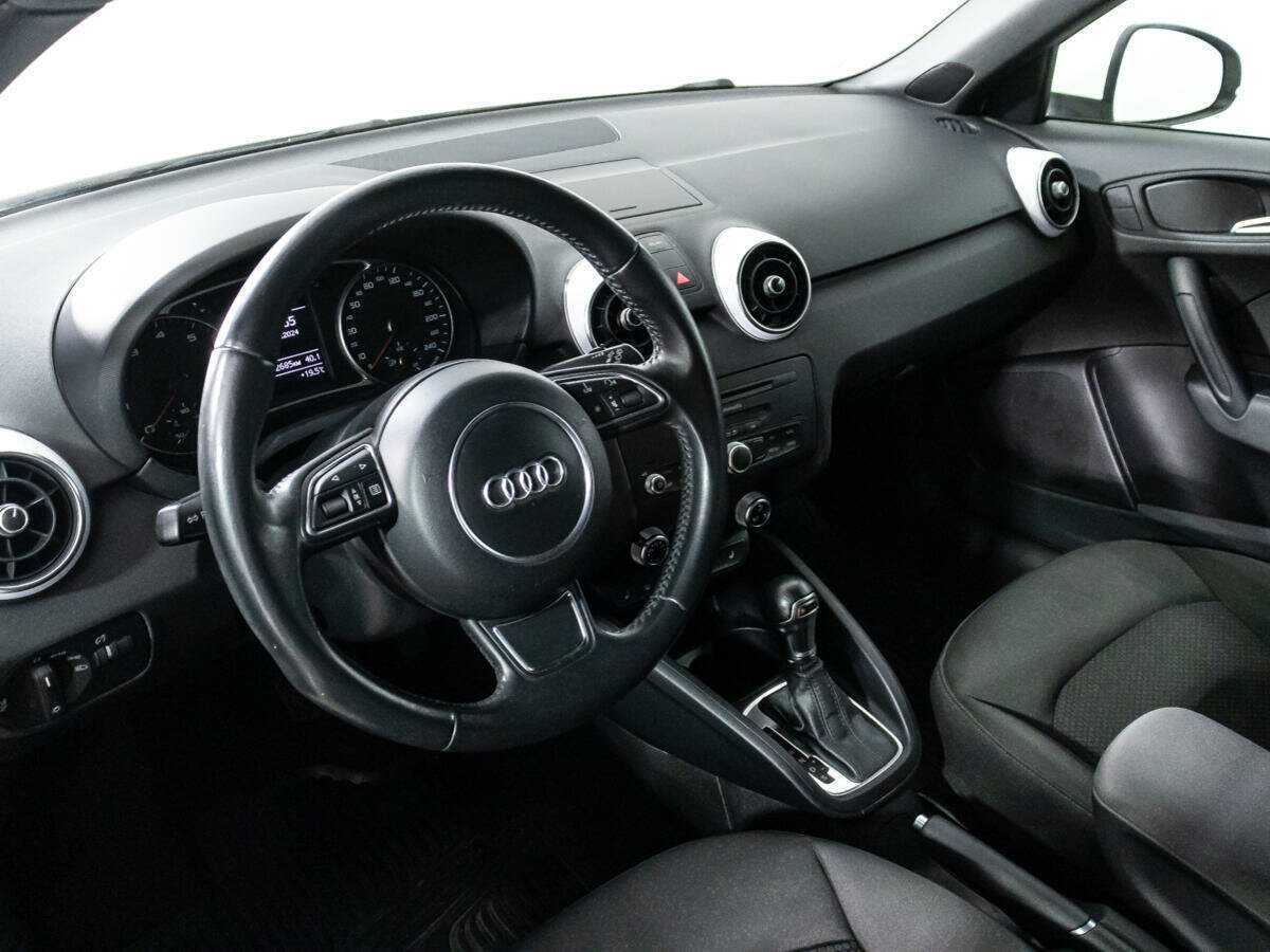Audi A1 Sportback, 2014 Фото №11