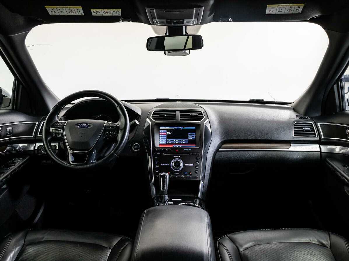 Ford Explorer, 2015 Фото №10
