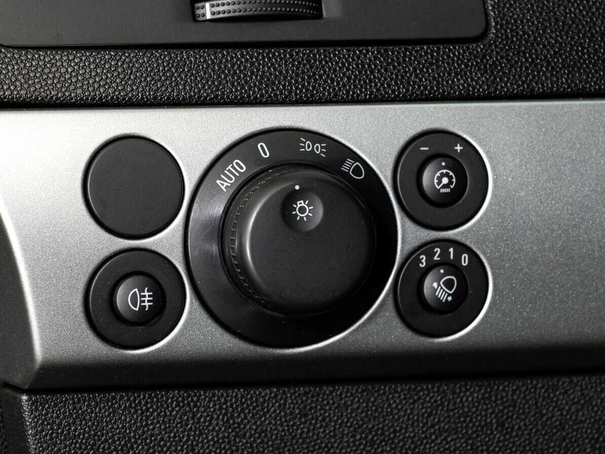 Opel Astra, 2012 Фото №14