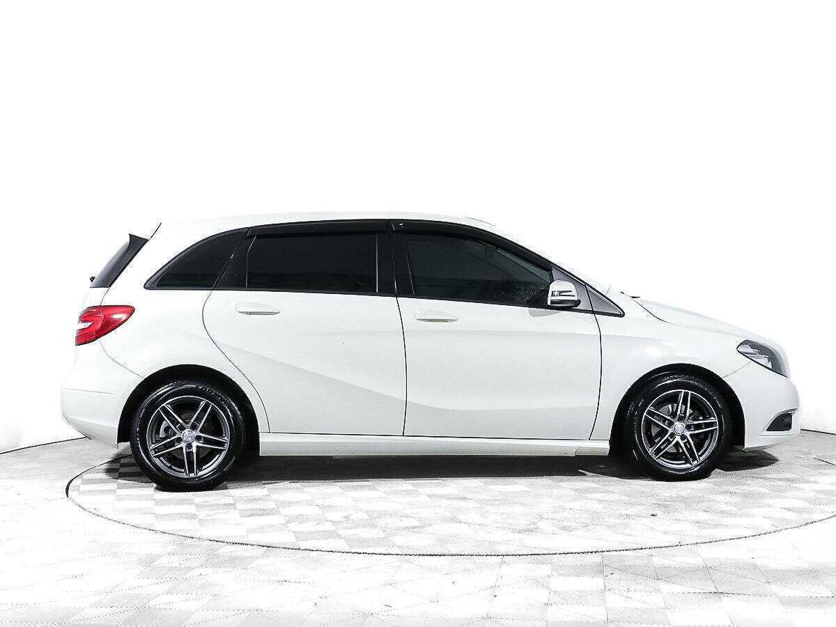 Mercedes-Benz B-Класс 180, 2014 - 127 001 км. | Фото №3