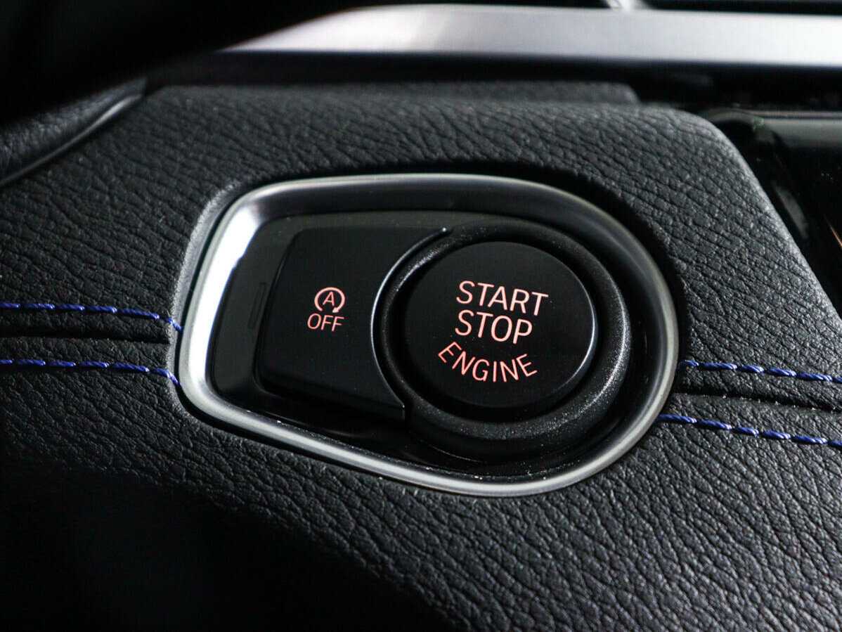 BMW X1 18d xDrive, 2020 Фото №17