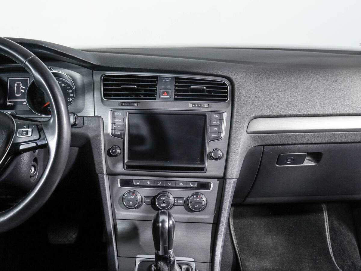 Volkswagen Golf, 2013 Фото №11