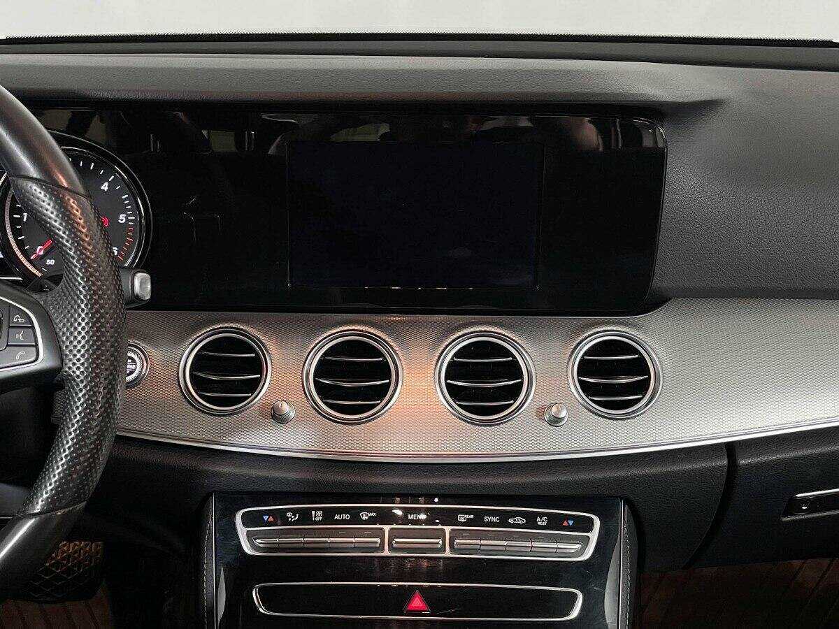 Mercedes-Benz E-Класс 220 d, 2016 Фото №11