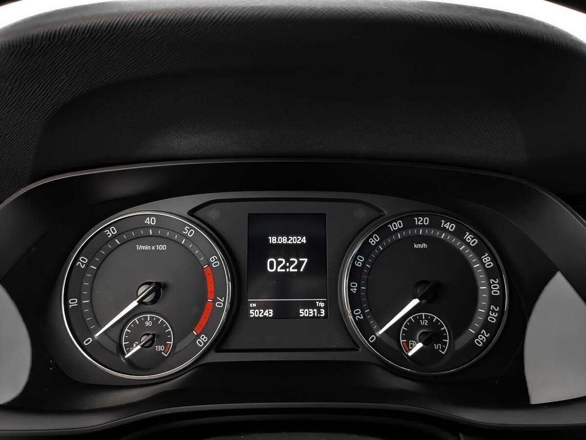 Skoda Octavia, 2021 Фото №11