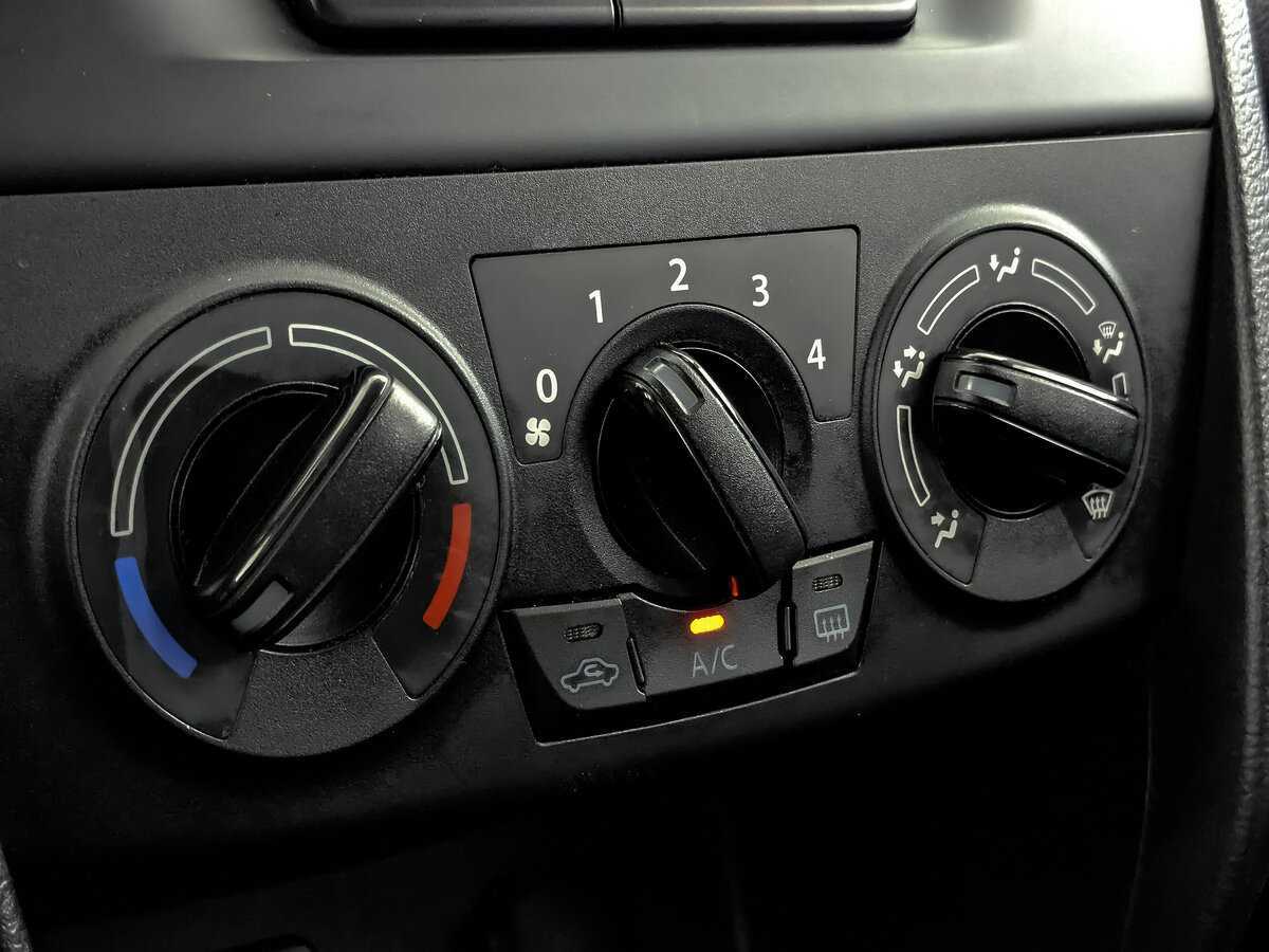 Suzuki Vitara, 2017 Фото №17