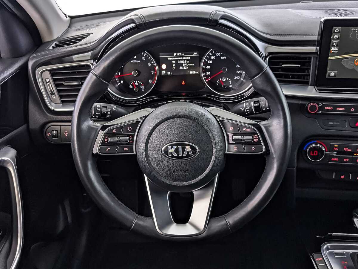 Kia Ceed, 2019 Фото №17