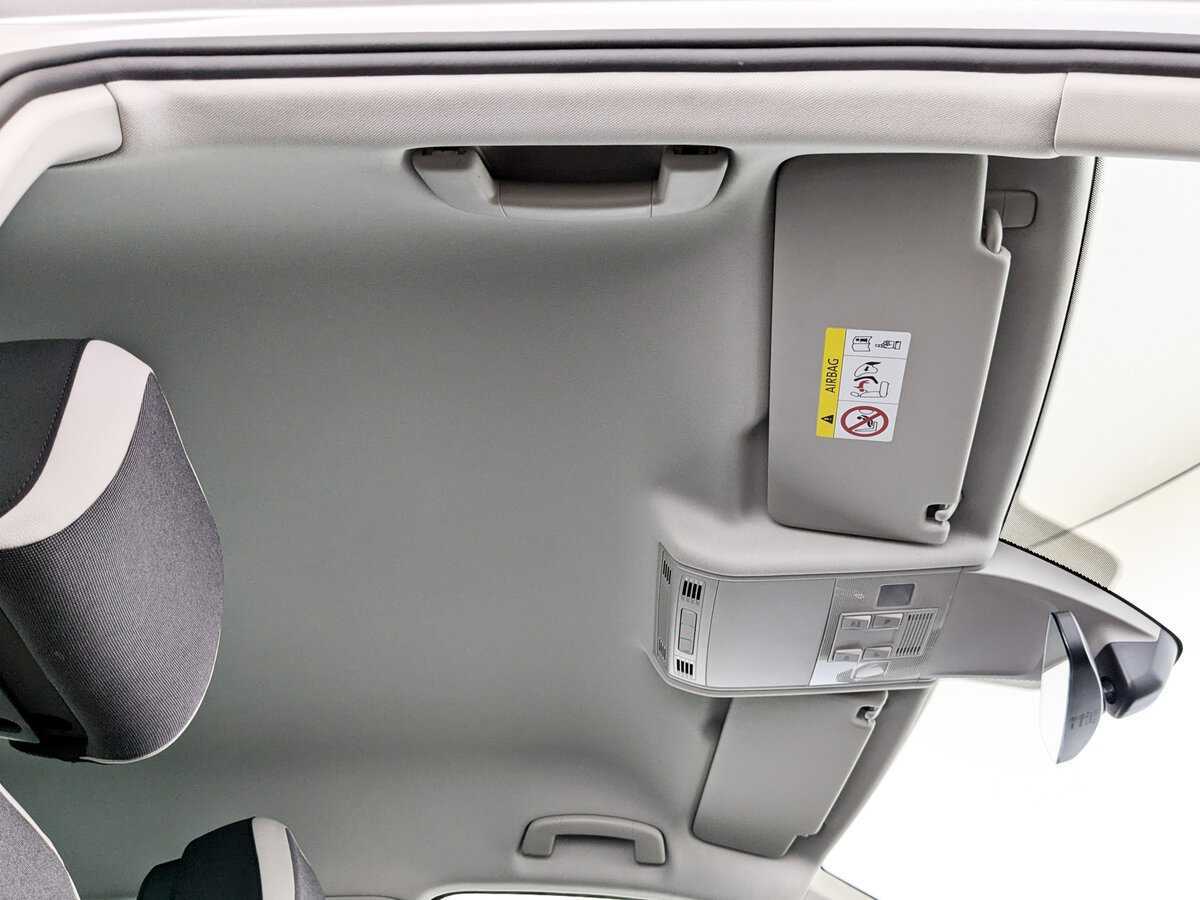 Volkswagen Tiguan, 2020 Фото №18