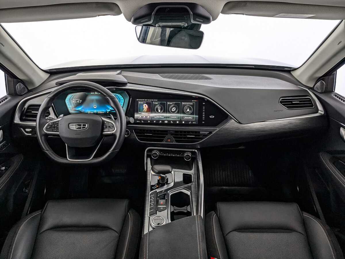 Geely Tugella, 2021 Фото №10