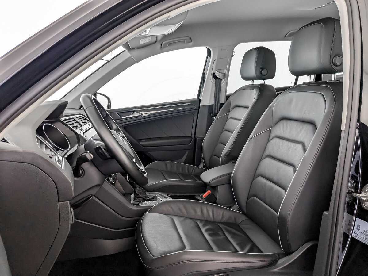 Volkswagen Tiguan, 2020 Фото №16