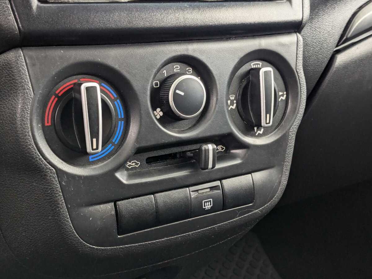 Lada (ВАЗ) Granta, 2021 Фото №10