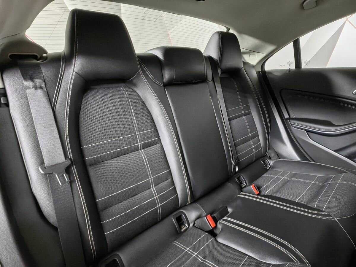 Mercedes-Benz CLA 200, 2013 Фото №13