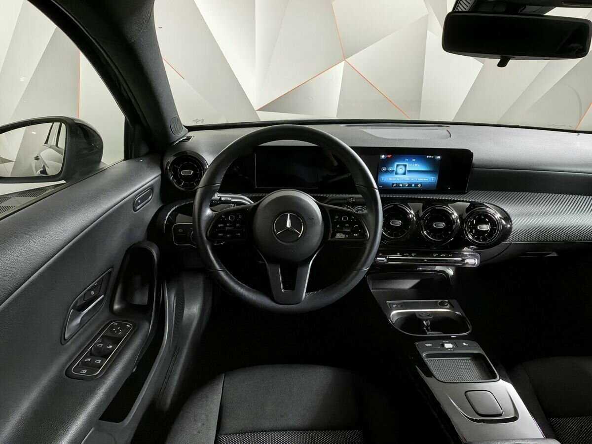 Mercedes-Benz A-Класс 200, 2019 Фото №15