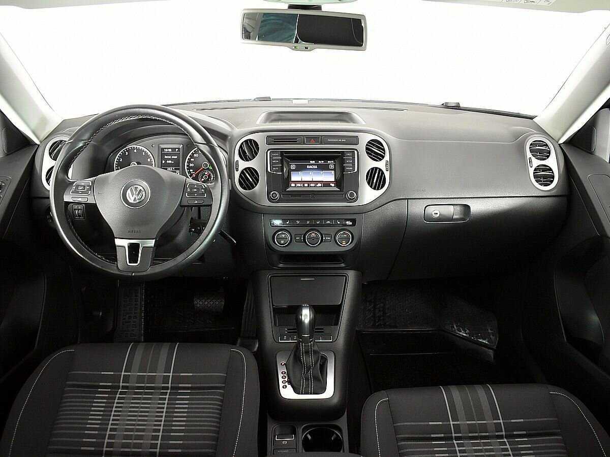 Volkswagen Tiguan, 2016 Фото №10