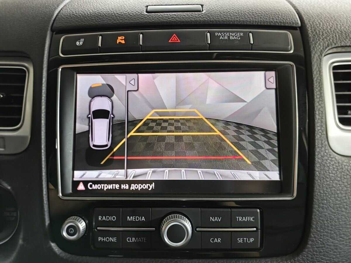 Volkswagen Touareg, 2017 Фото №17