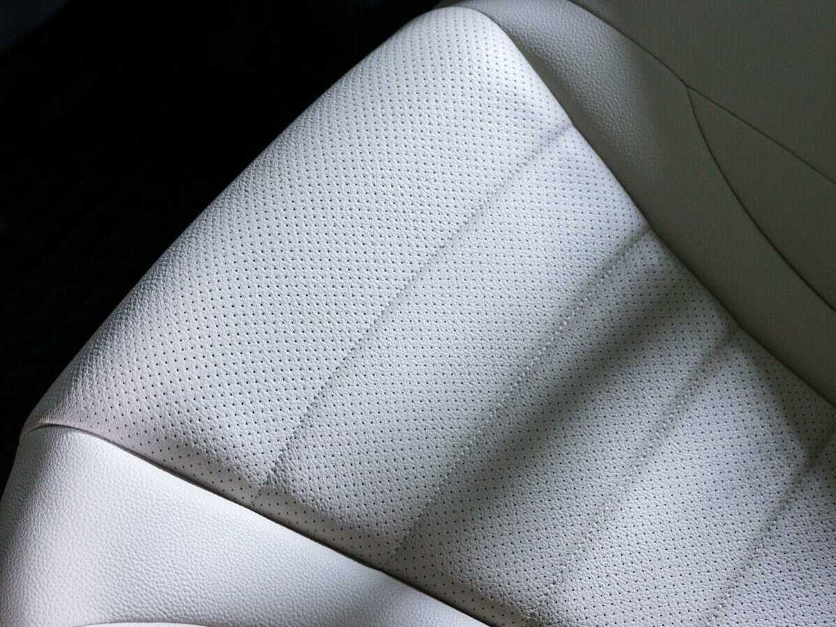 Mercedes-Benz C-Класс 180, 2015 Фото №15