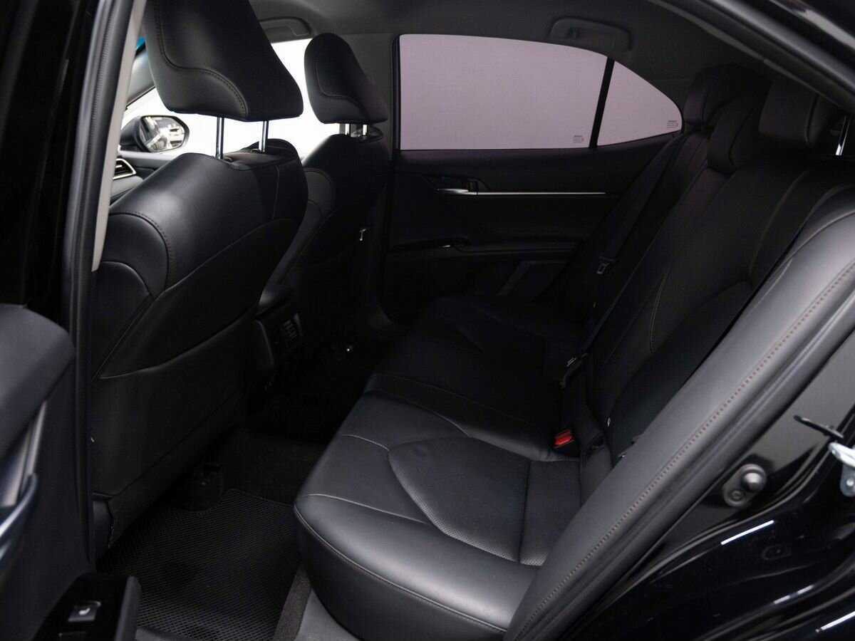 Toyota Camry, 2019 Фото №9