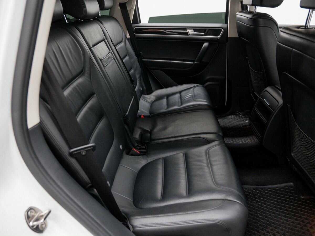 Volkswagen Touareg, 2015 Фото №9