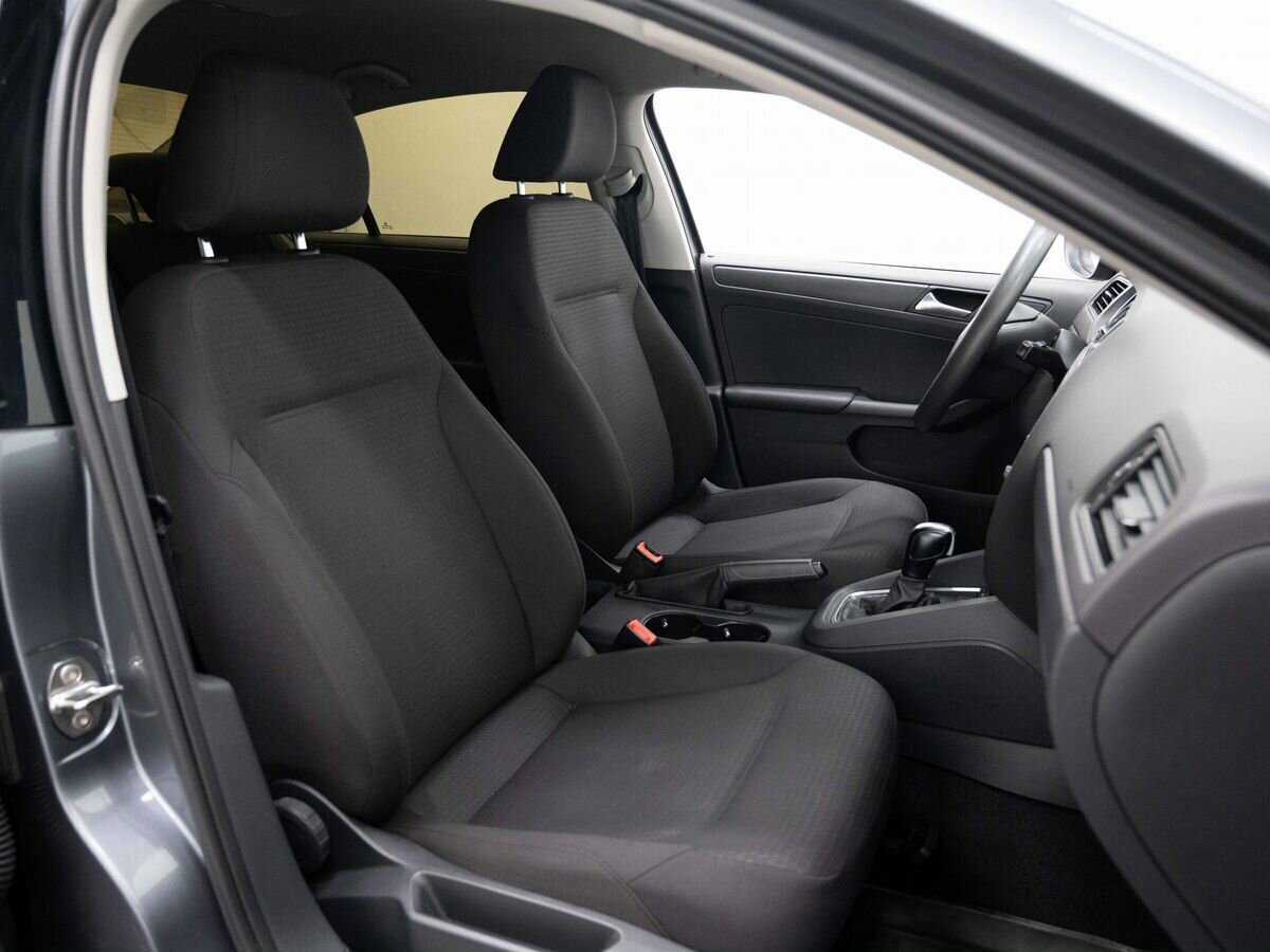 Volkswagen Jetta, 2015 Фото №11