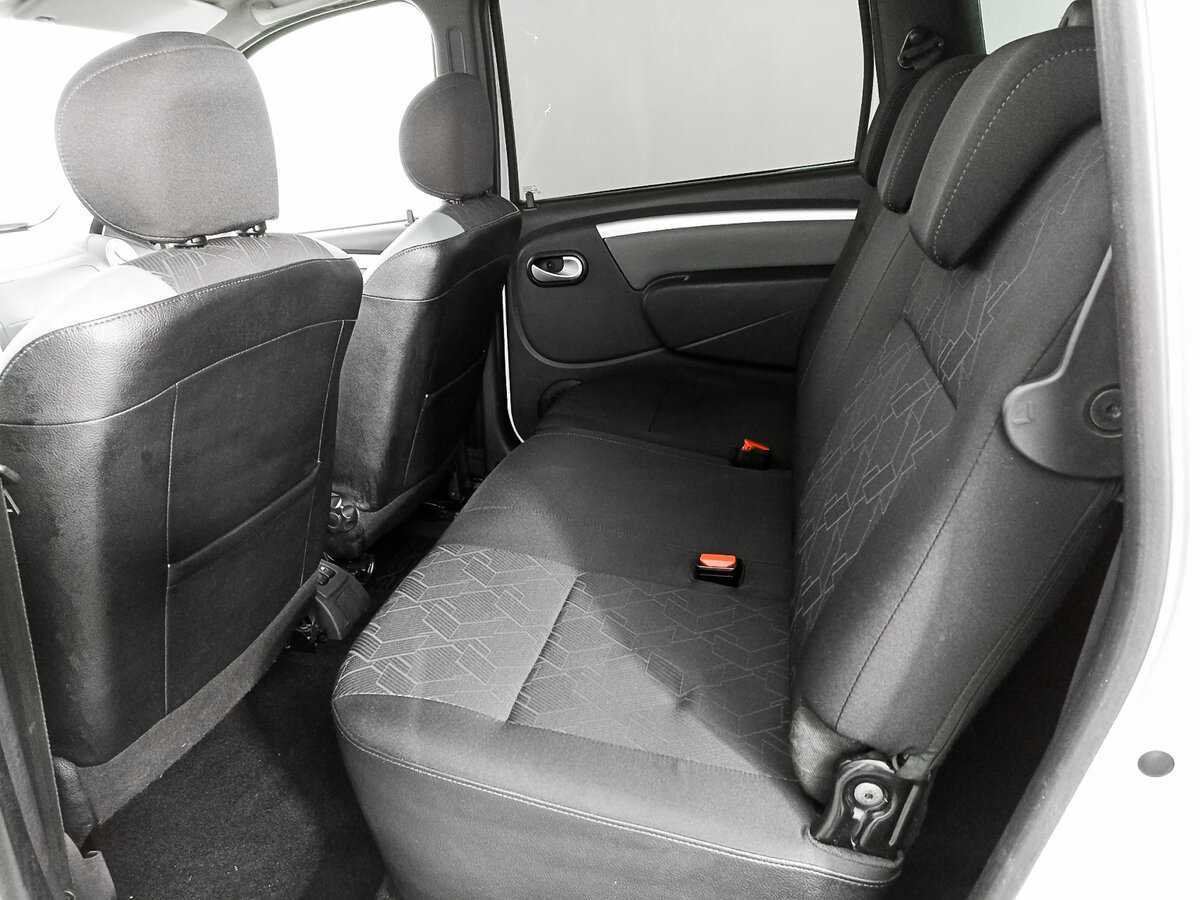 Lada (ВАЗ) Largus Cross, 2020 Фото №8