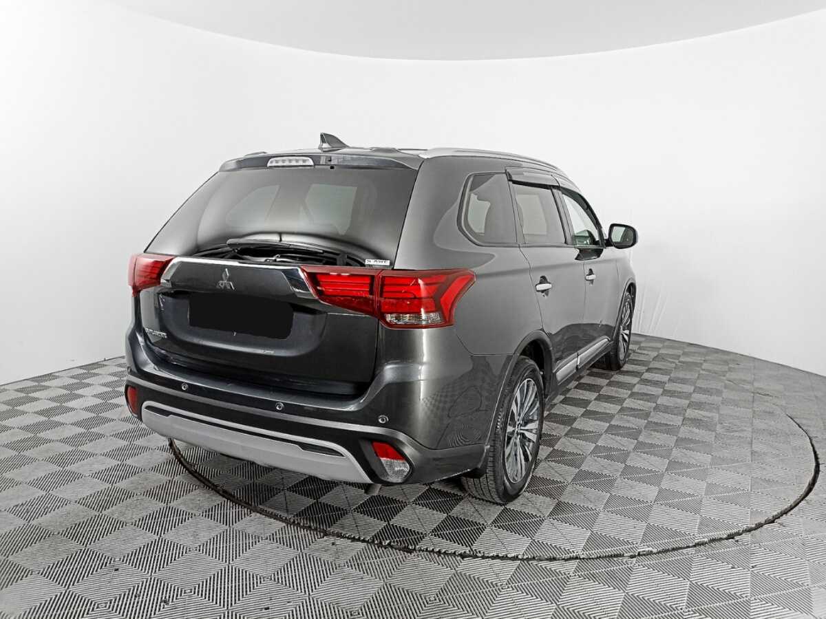 Mitsubishi Outlander, 2021 - 47 049 км. | Фото №5