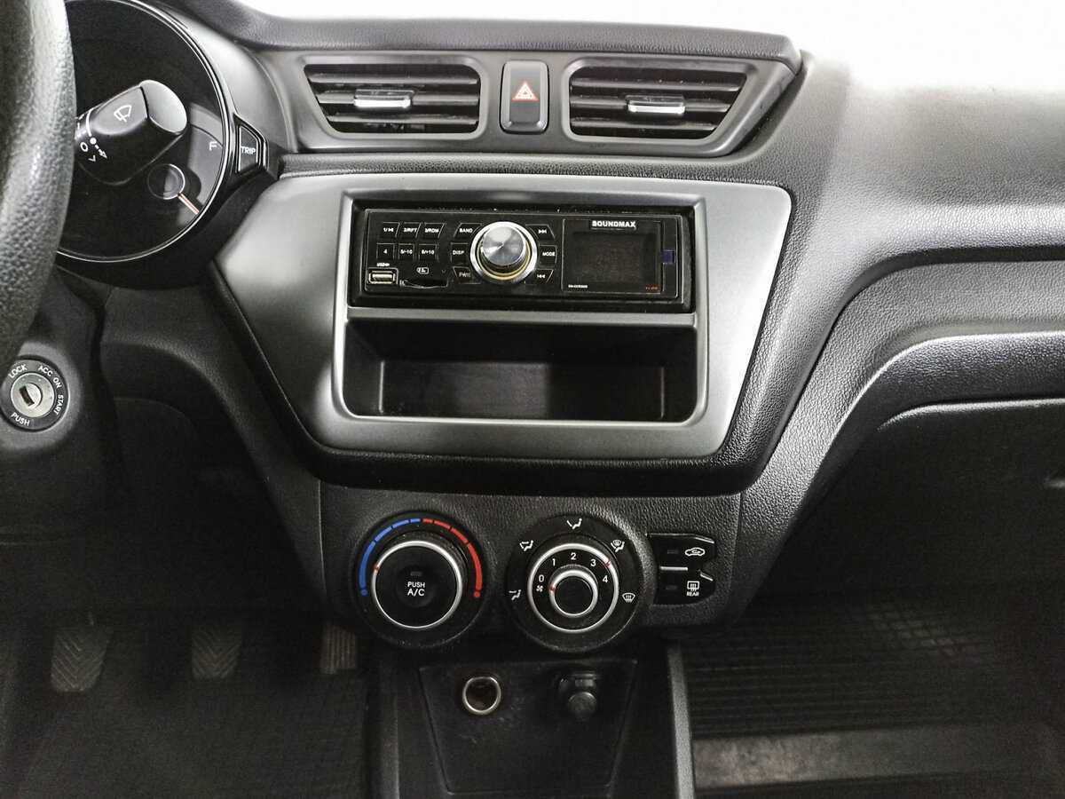 Kia Rio, 2014 Фото №13