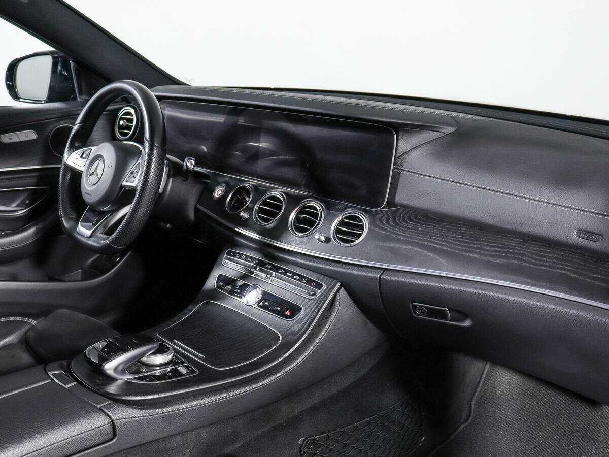 Mercedes-Benz E-Класс 200, 2017 Фото №9