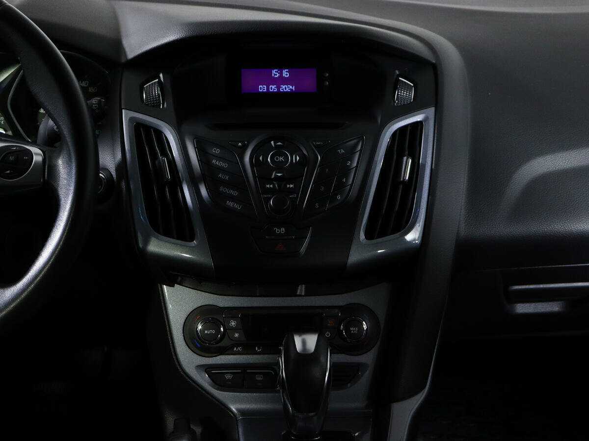 Ford Focus, 2012 Фото №11