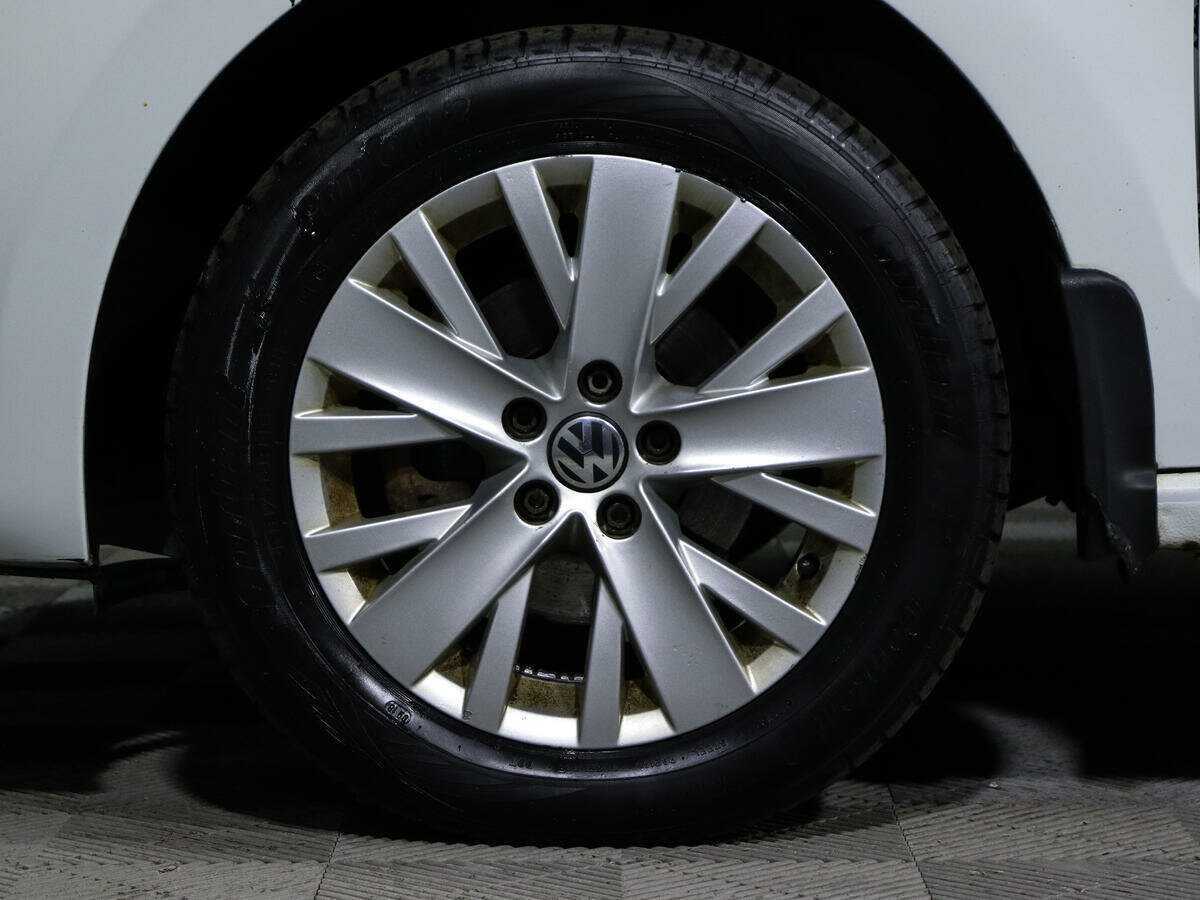 Volkswagen Polo, 2014 Фото №14