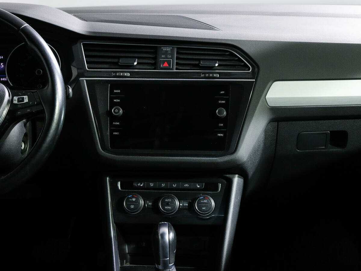 Volkswagen Tiguan, 2017 Фото №11