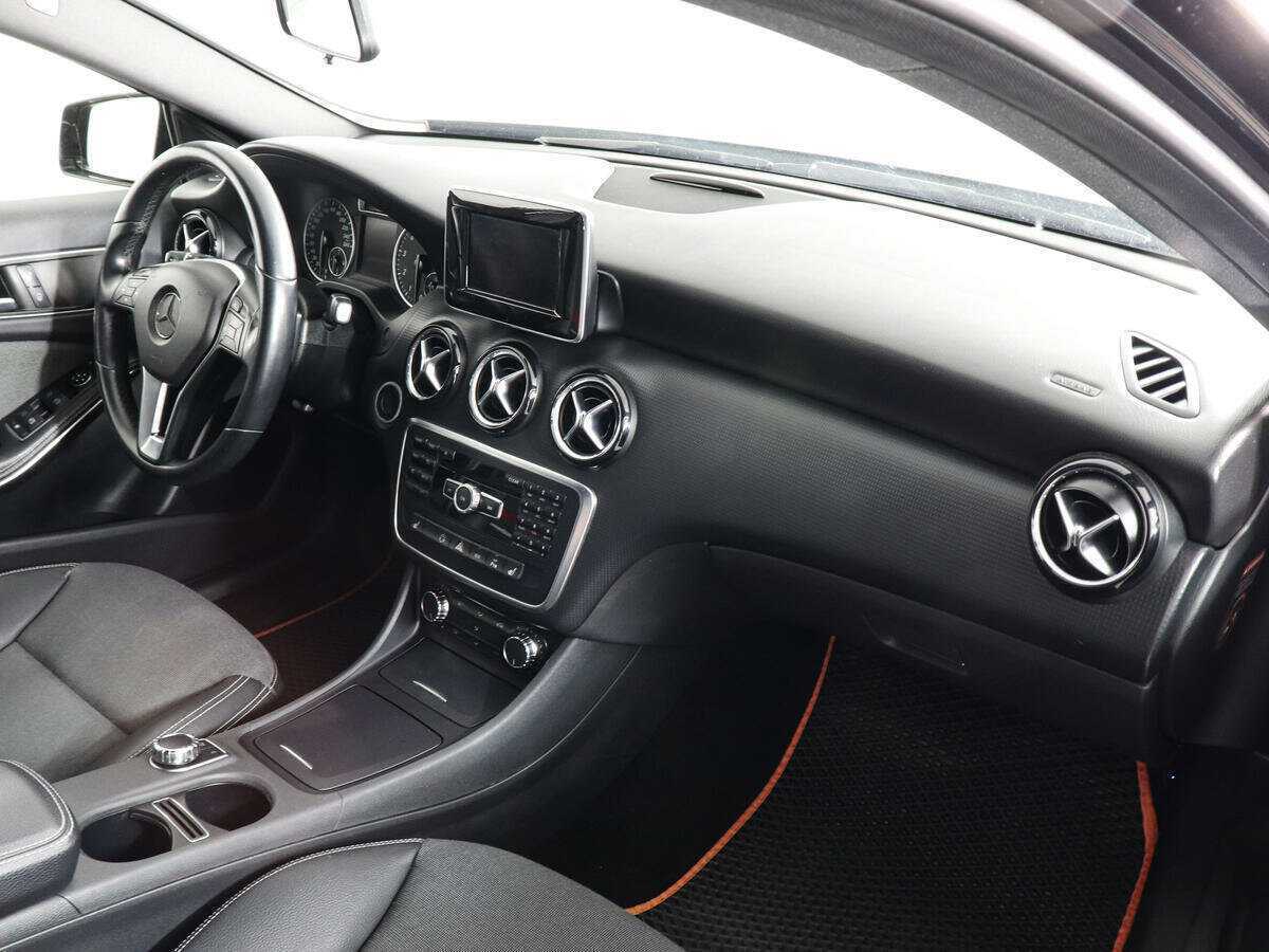 Mercedes-Benz A-Класс 180, 2013 Фото №10